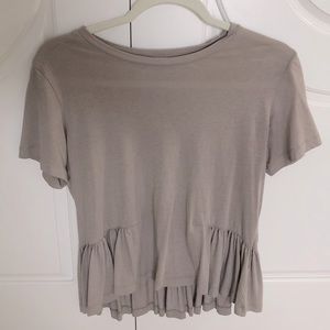 Aritzia Sunday Best t shirt nude color siz…